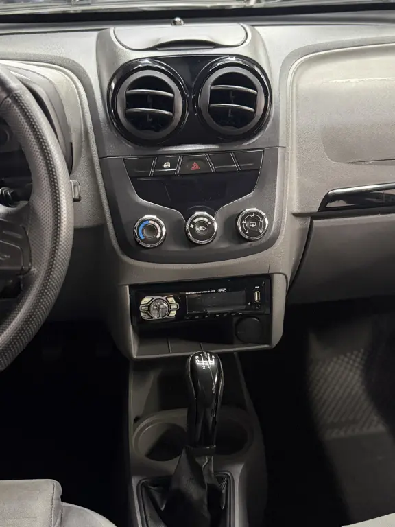 CHEVROLET Agile - Foto