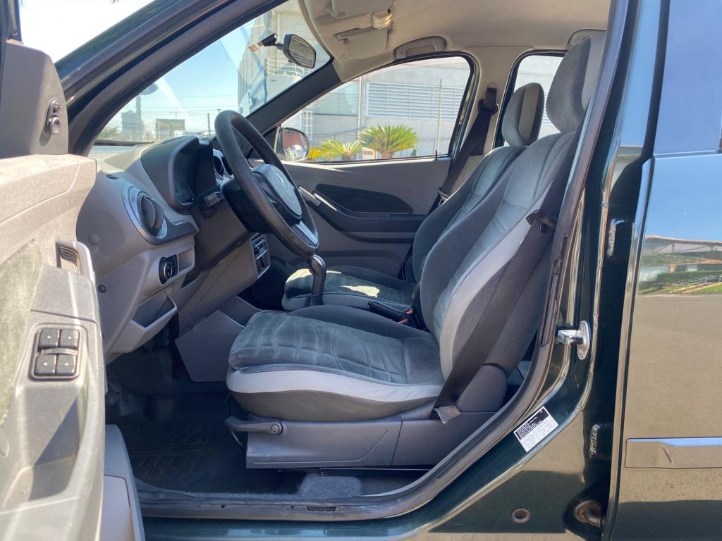 CHEVROLET Agile - Foto