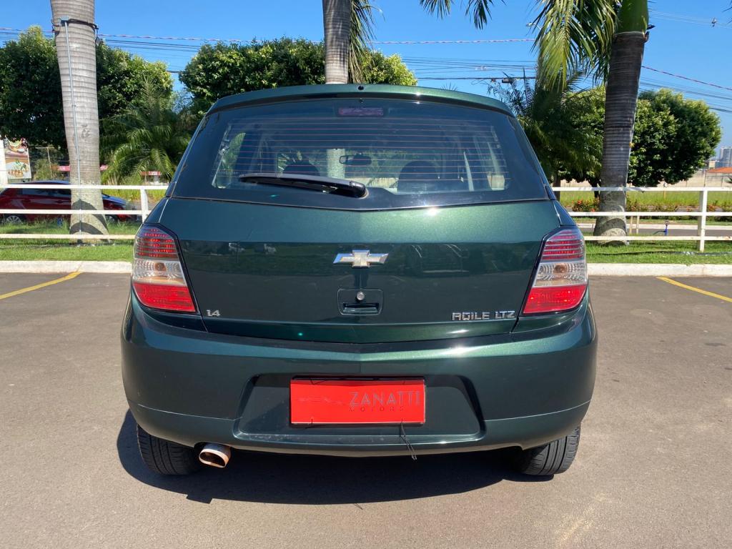 CHEVROLET Agile - Foto