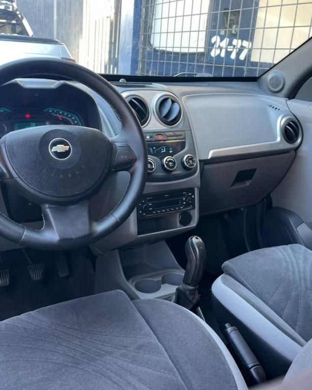 CHEVROLET Agile - Foto