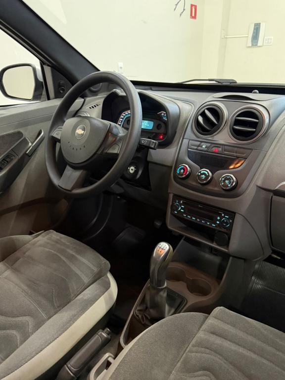 CHEVROLET Agile - Foto