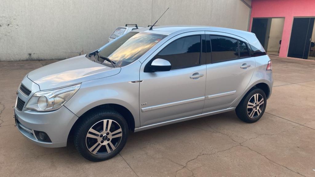 CHEVROLET Agile - Foto