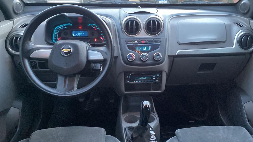CHEVROLET Agile - Foto