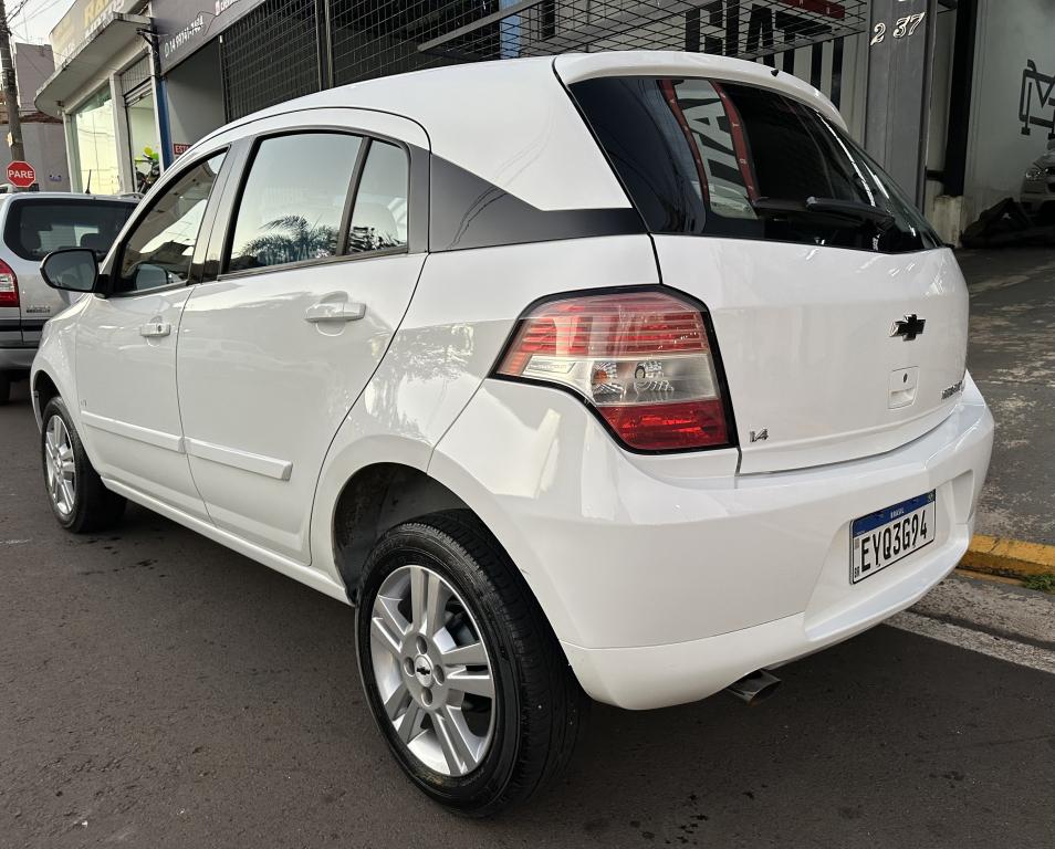 CHEVROLET Agile - Foto