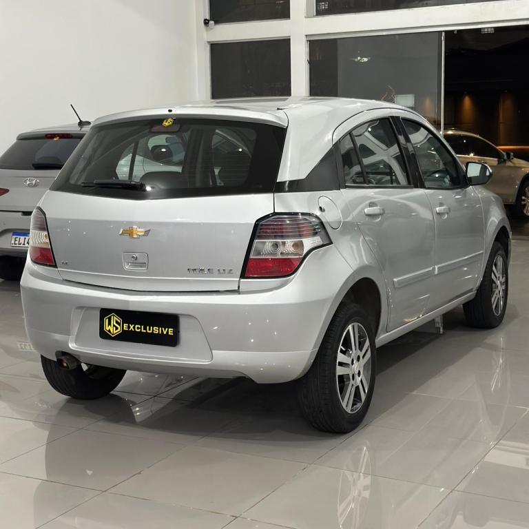 CHEVROLET Agile - Foto