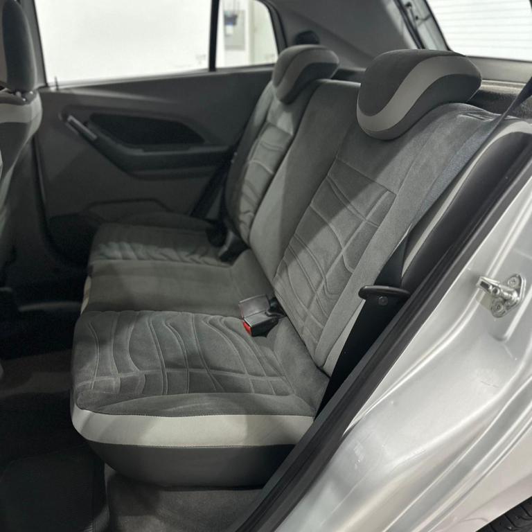 CHEVROLET Agile - Foto
