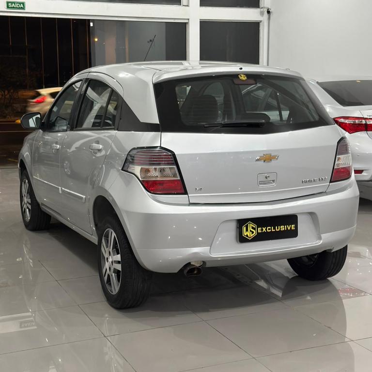 CHEVROLET Agile - Foto