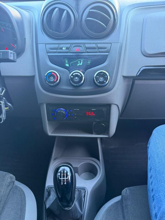 CHEVROLET Agile - Foto