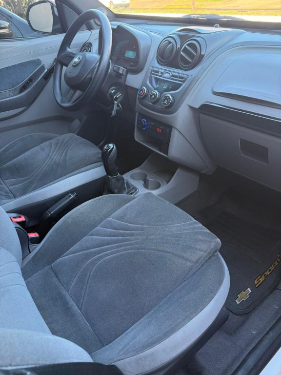 CHEVROLET Agile - Foto