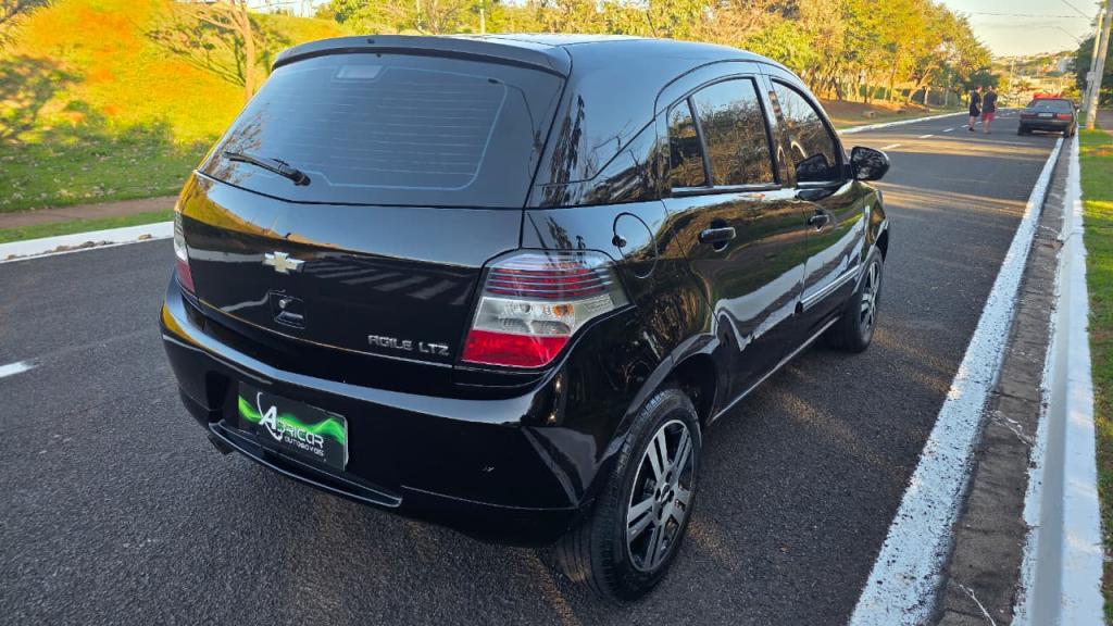 CHEVROLET Agile - Foto
