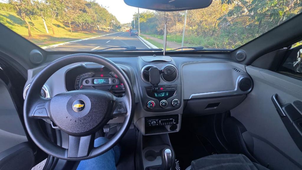 CHEVROLET Agile - Foto