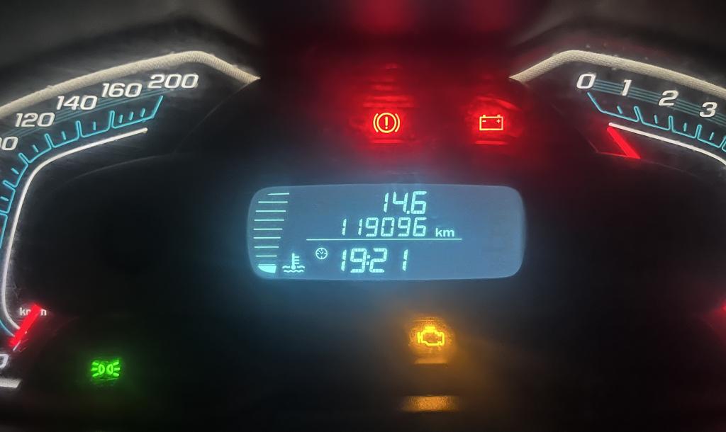 CHEVROLET Agile - Foto