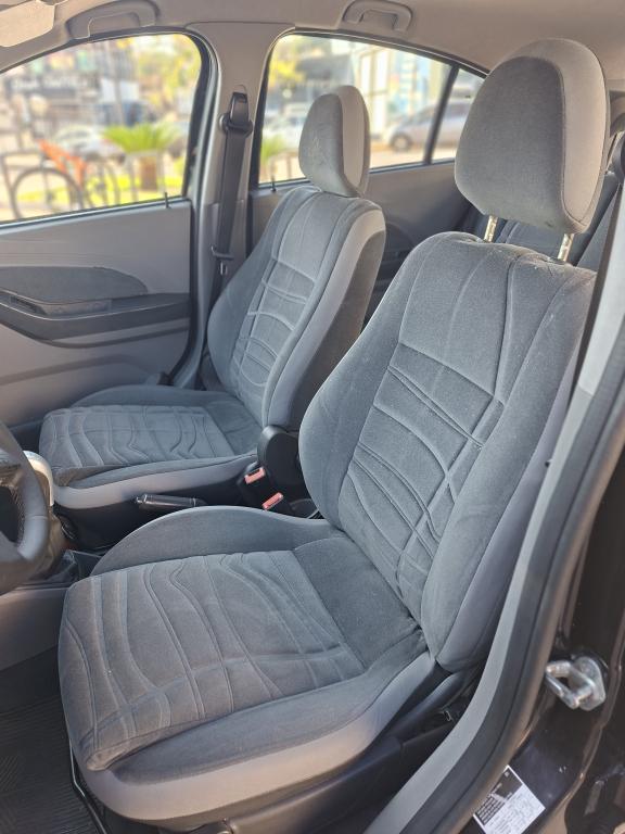 CHEVROLET Agile - Foto