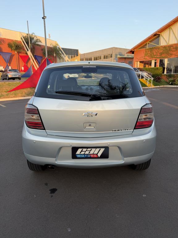 CHEVROLET Agile - Foto