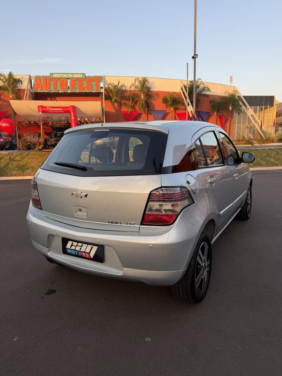 CHEVROLET Agile - Foto
