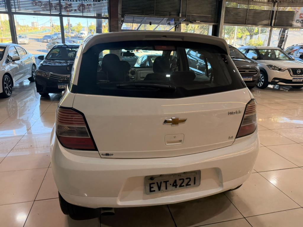 CHEVROLET Agile - Foto