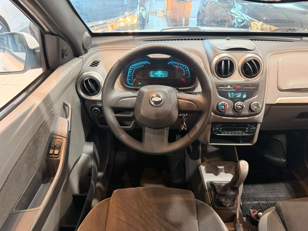 CHEVROLET Agile - Foto