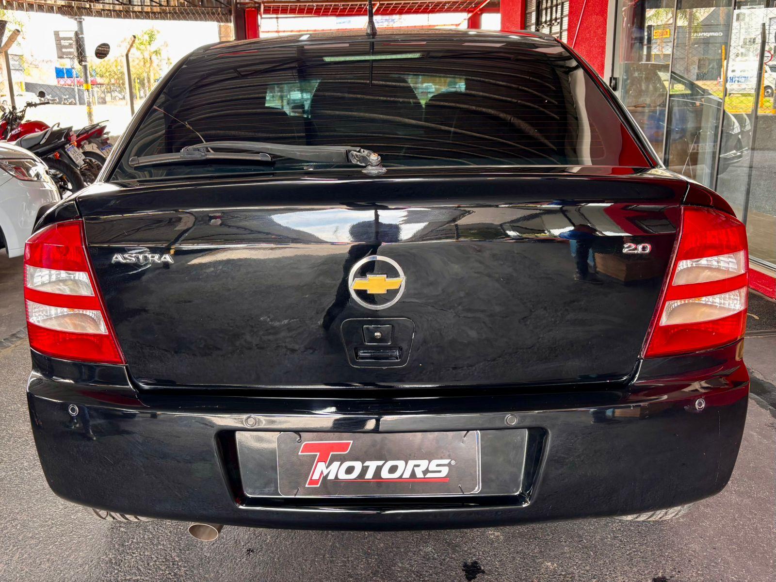 CHEVROLET Astra Hatch - Foto