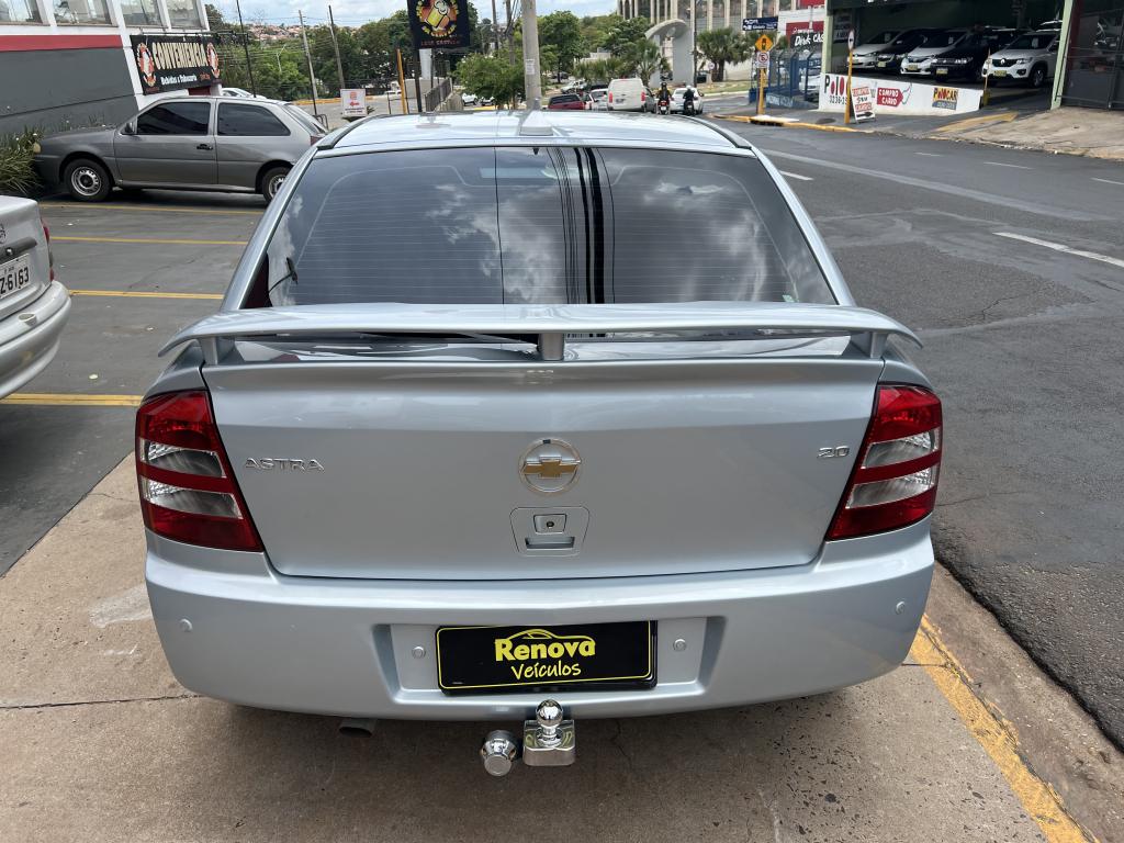 CHEVROLET Astra Hatch - Foto