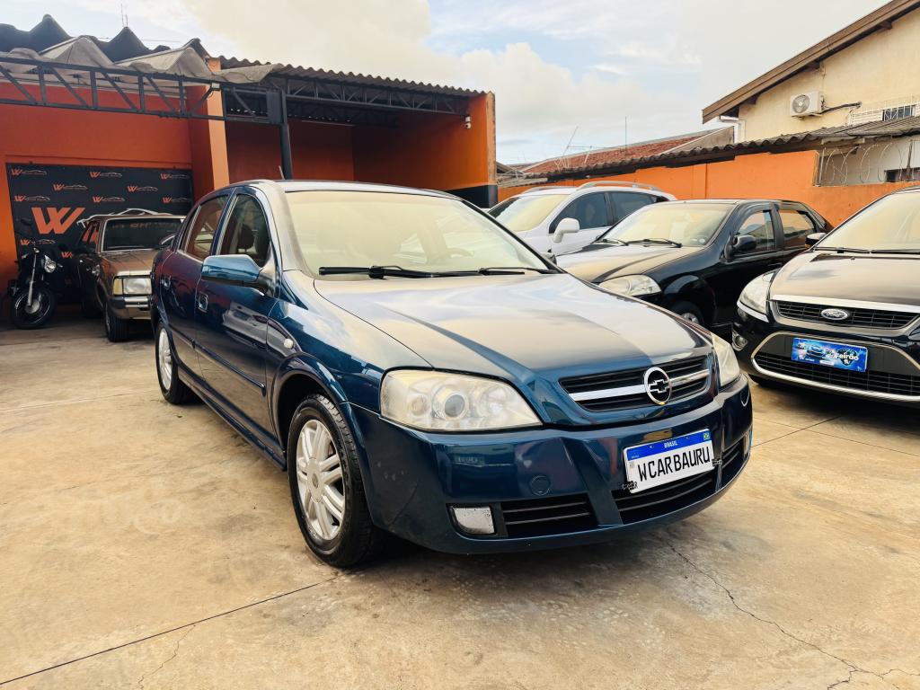 CHEVROLET Astra Hatch - Foto