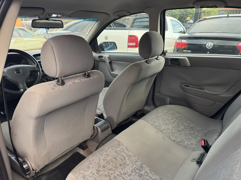 CHEVROLET Astra Hatch - Foto