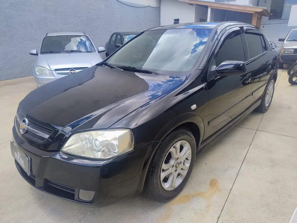 CHEVROLET Astra Hatch - Foto