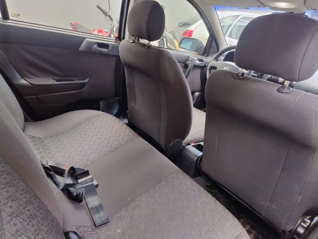 CHEVROLET Astra Hatch - Foto