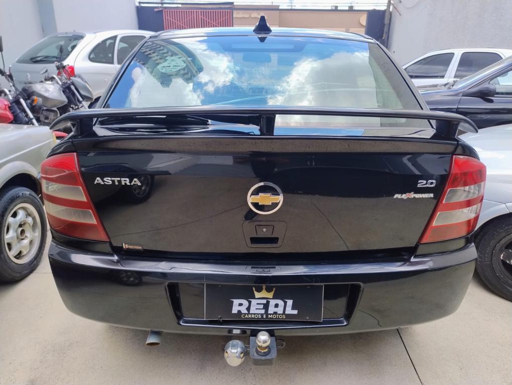 CHEVROLET Astra Hatch - Foto