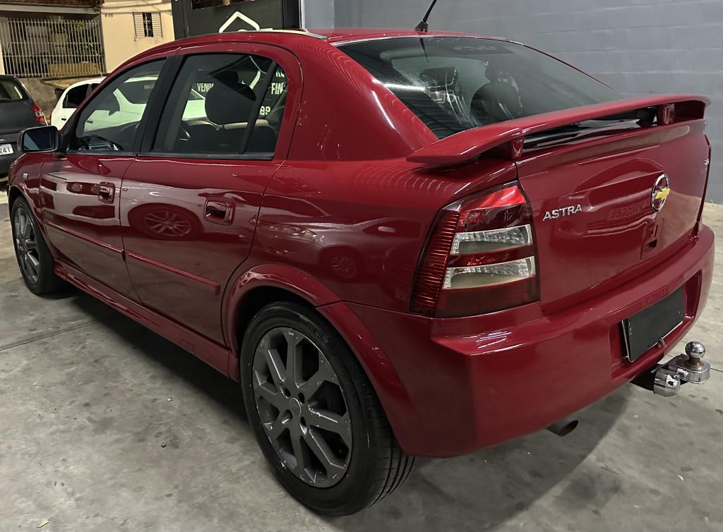 CHEVROLET Astra Hatch - Foto