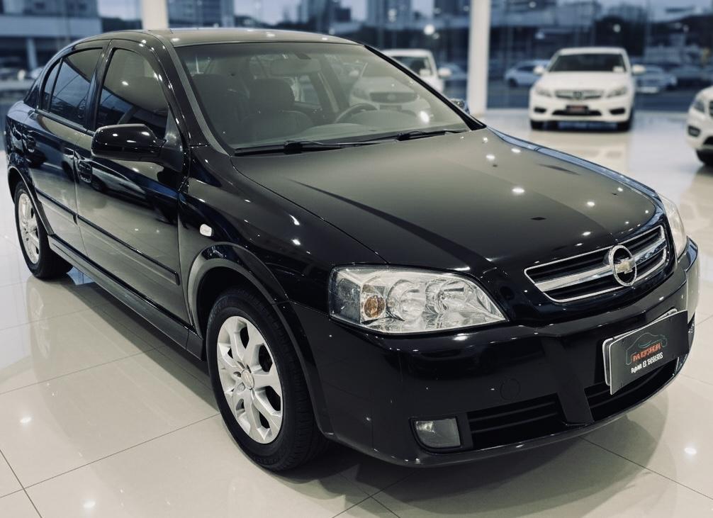 CHEVROLET Astra Hatch - Foto