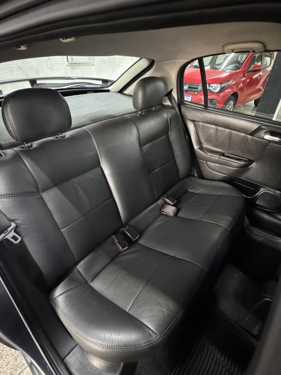 CHEVROLET Astra Hatch - Foto