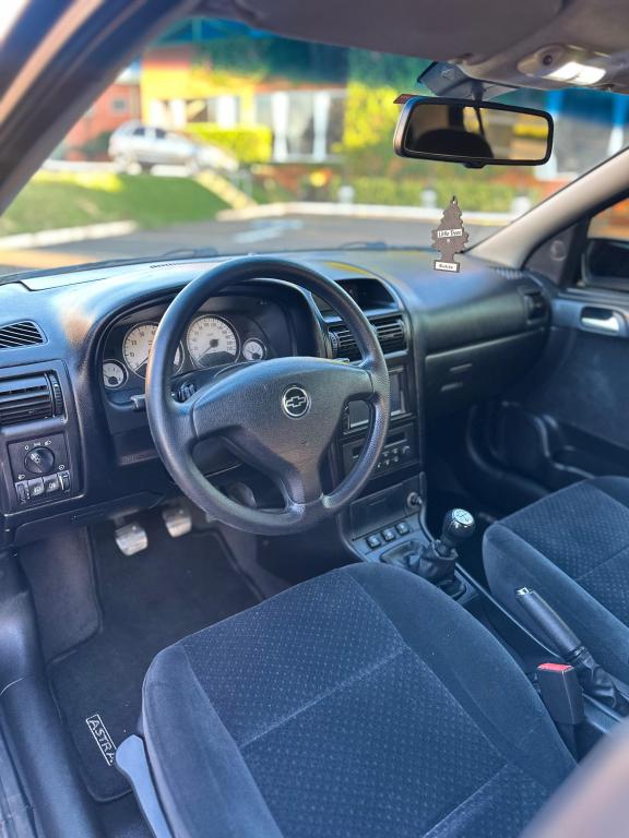 CHEVROLET Astra Hatch - Foto