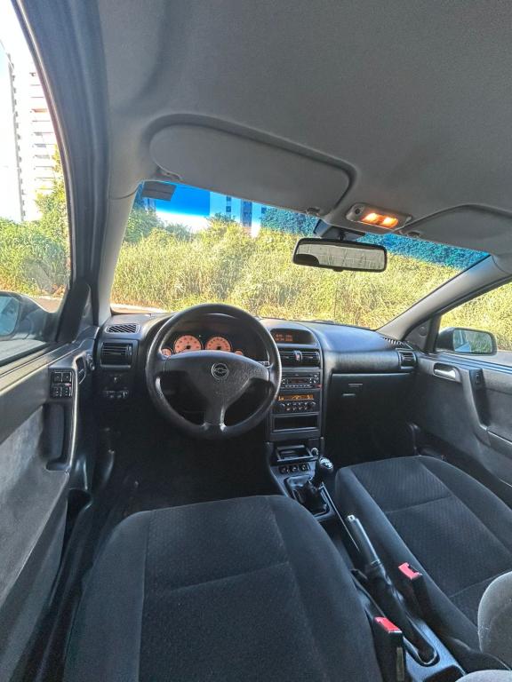 CHEVROLET Astra Hatch - Foto