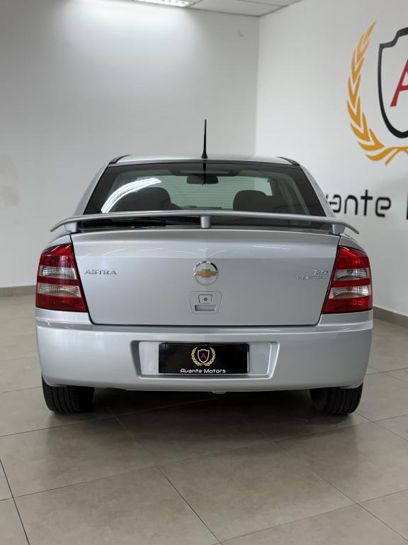 CHEVROLET Astra Hatch - Foto