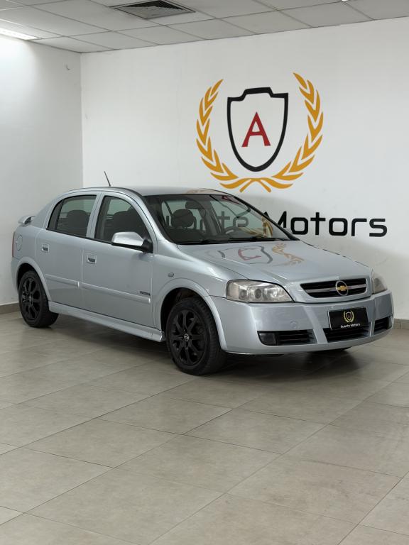 CHEVROLET Astra Hatch - Foto