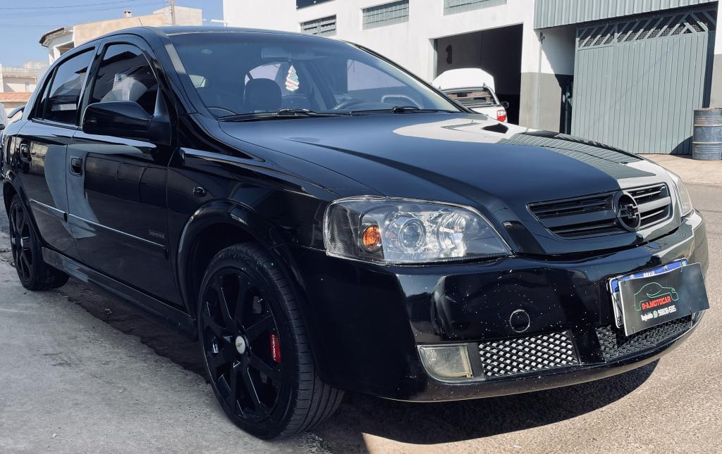 CHEVROLET Astra Hatch - Foto