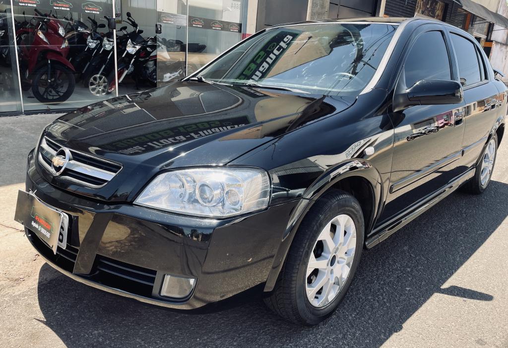 CHEVROLET Astra Hatch - Foto