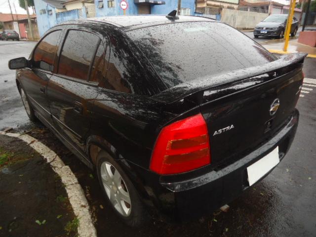 CHEVROLET Astra Hatch - Foto