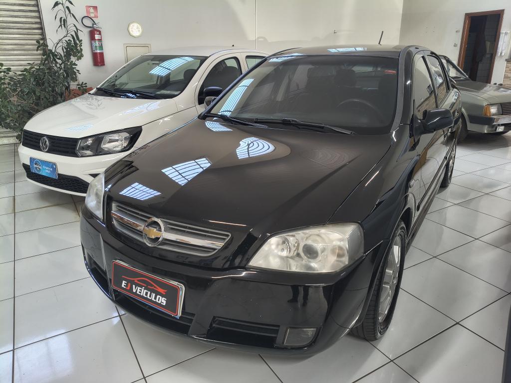 CHEVROLET Astra Hatch - Foto