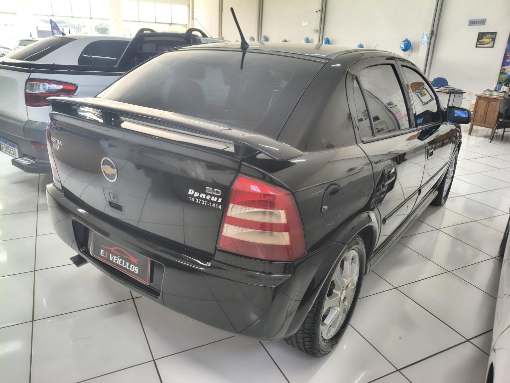 CHEVROLET Astra Hatch - Foto