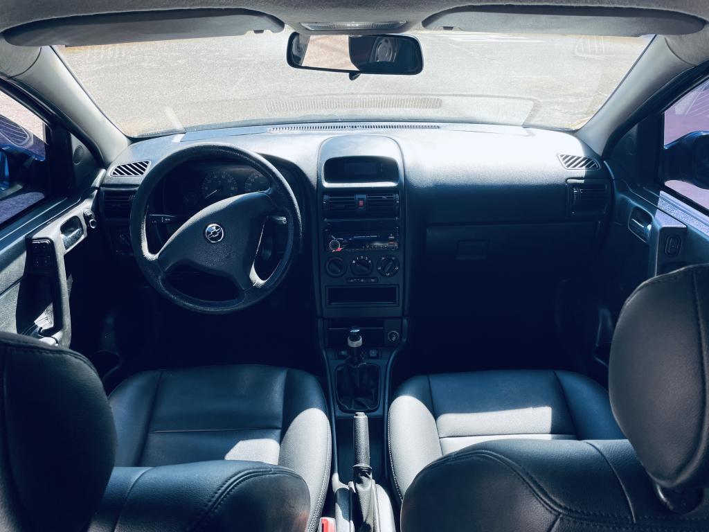 CHEVROLET Astra Hatch - Foto