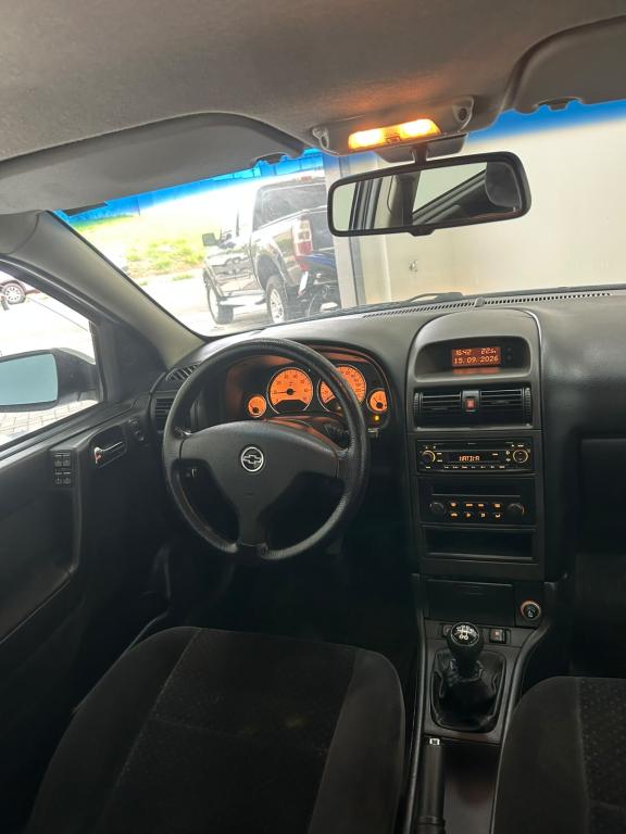 CHEVROLET Astra Hatch - Foto