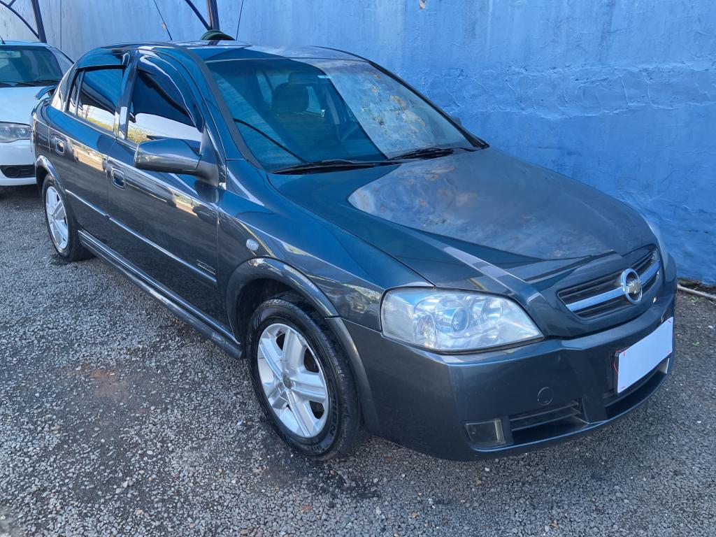 CHEVROLET Astra Hatch - Foto