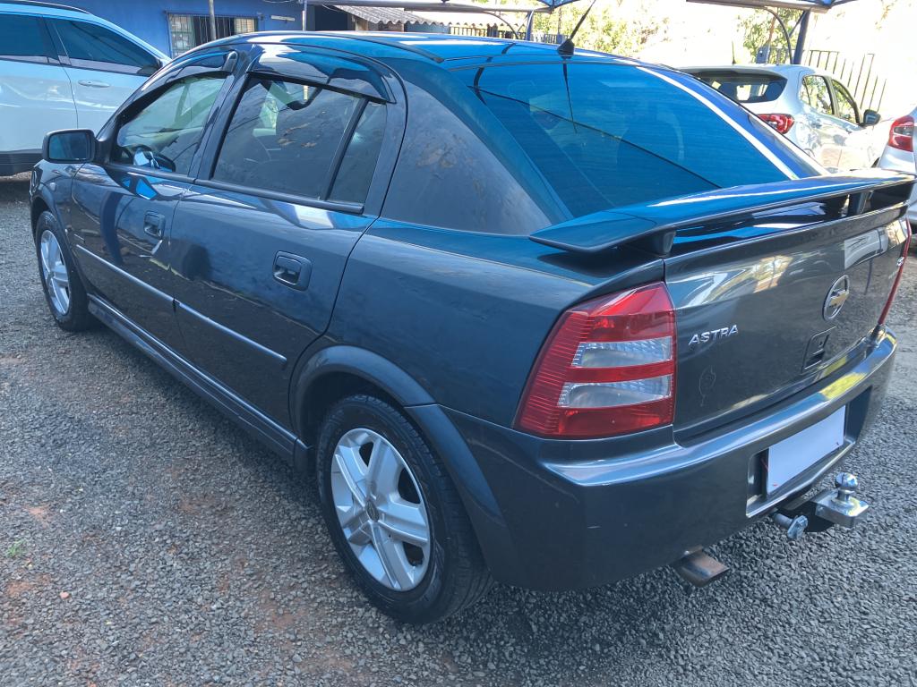 CHEVROLET Astra Hatch - Foto
