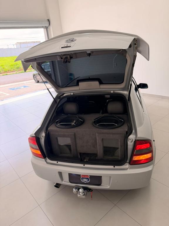 CHEVROLET Astra Hatch - Foto