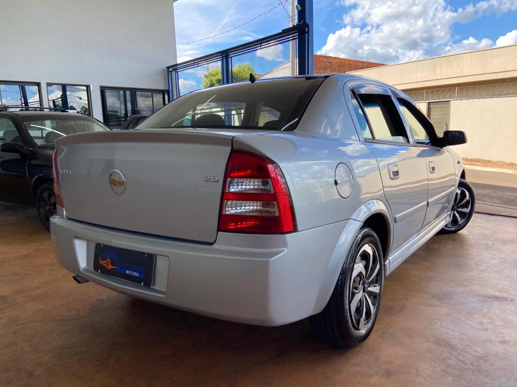 CHEVROLET Astra Sedan - Foto