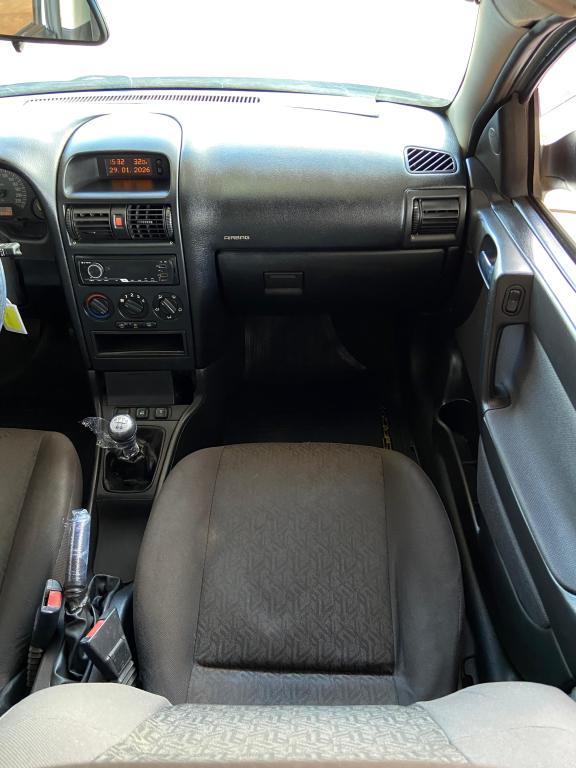 CHEVROLET Astra Sedan - Foto