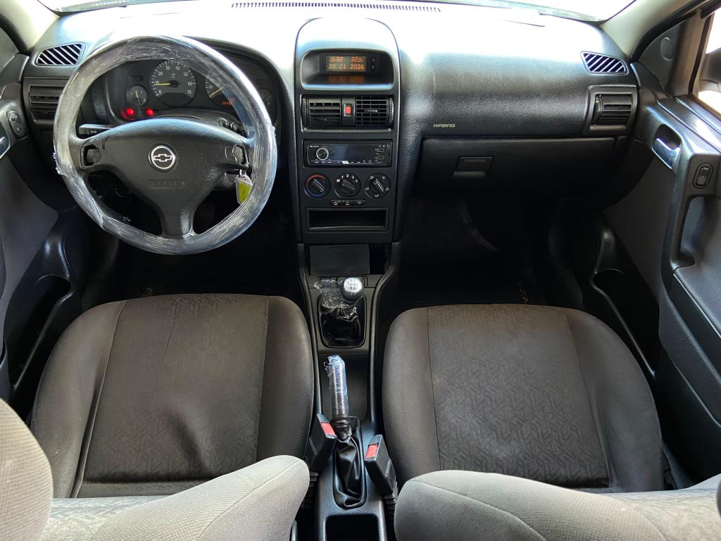 CHEVROLET Astra Sedan - Foto