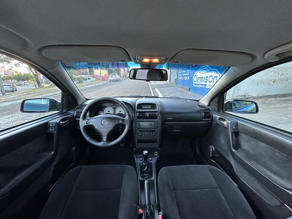 CHEVROLET Astra Sedan - Foto