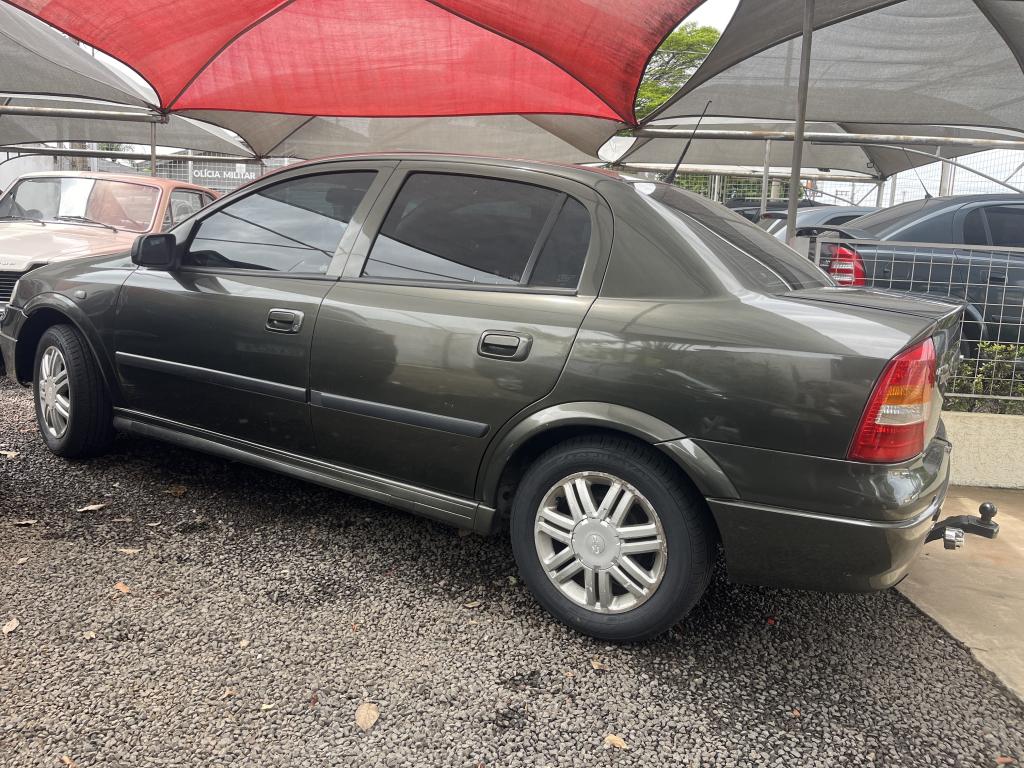 CHEVROLET Astra Sedan - Foto
